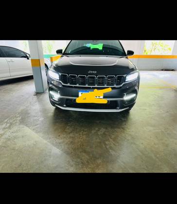 JEEP COMMANDER 2.0 HURRICANE 4 TURBO GASOLINA OVERLAND AT9